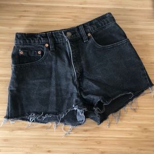 Vintage Levi’s shorts 550s